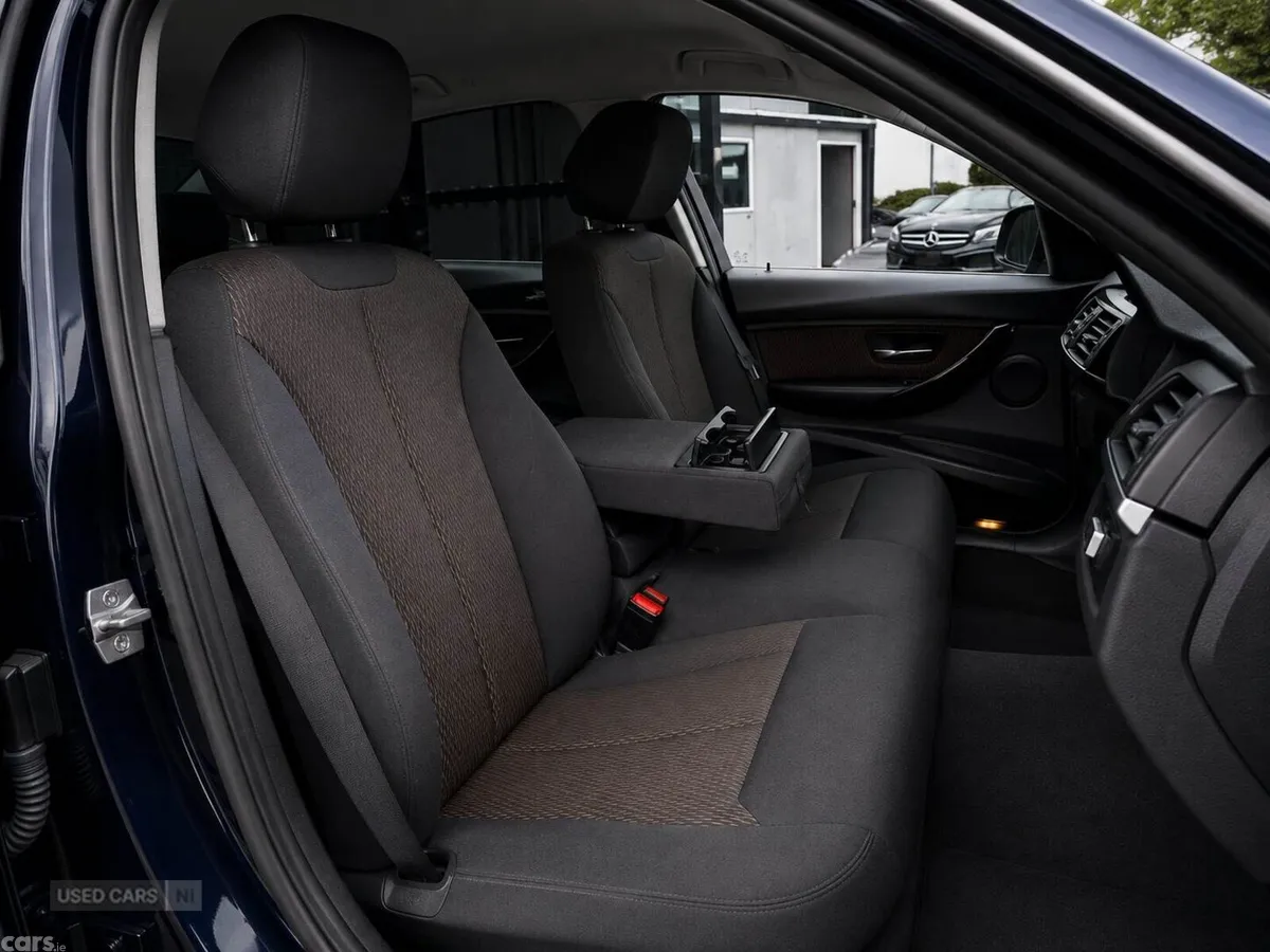 BMW 3-Series , Diesel, 2013, Blue