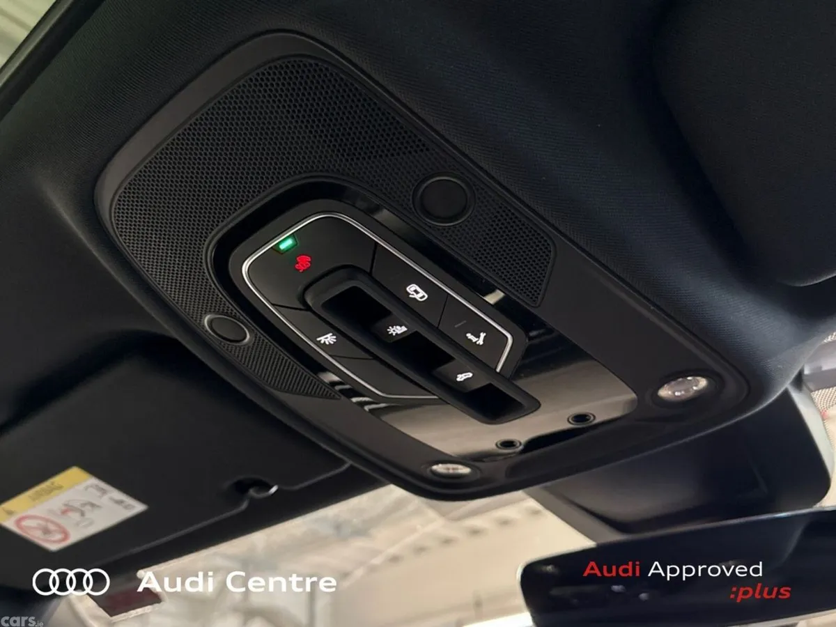Audi Q8 Hatchback, Petrol Plug-in Hybrid, 2025, Grey