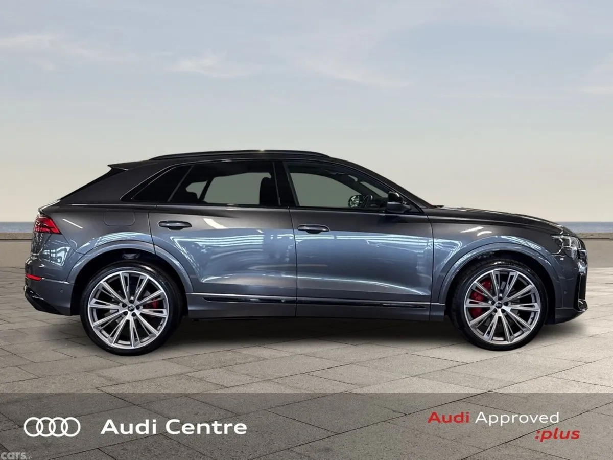Audi Q8 Hatchback, Petrol Plug-in Hybrid, 2025, Grey