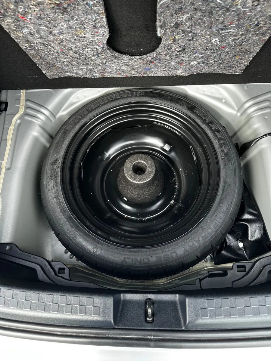 Toyota Aqua Hatchback, Petrol Hybrid, 2019, Silver