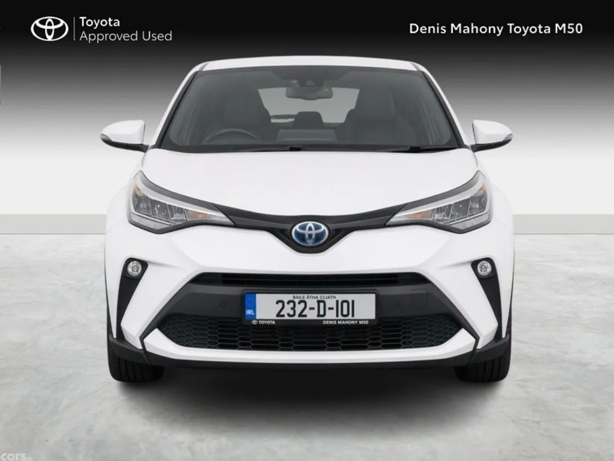 Toyota C-HR SUV, Petrol Hybrid, 2023, White