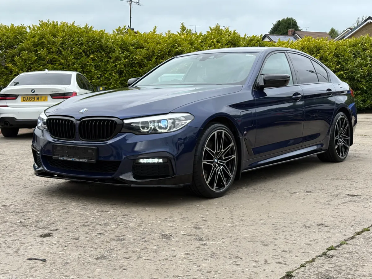 BMW 5-Series Saloon, Petrol Hybrid, 2018, Blue
