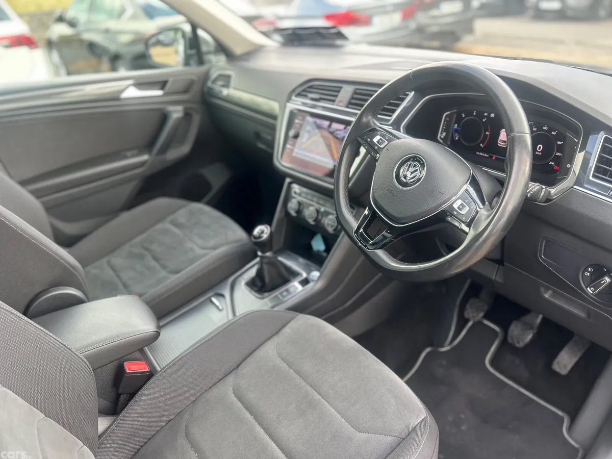 Volkswagen Tiguan SUV, Diesel, 2019, Grey