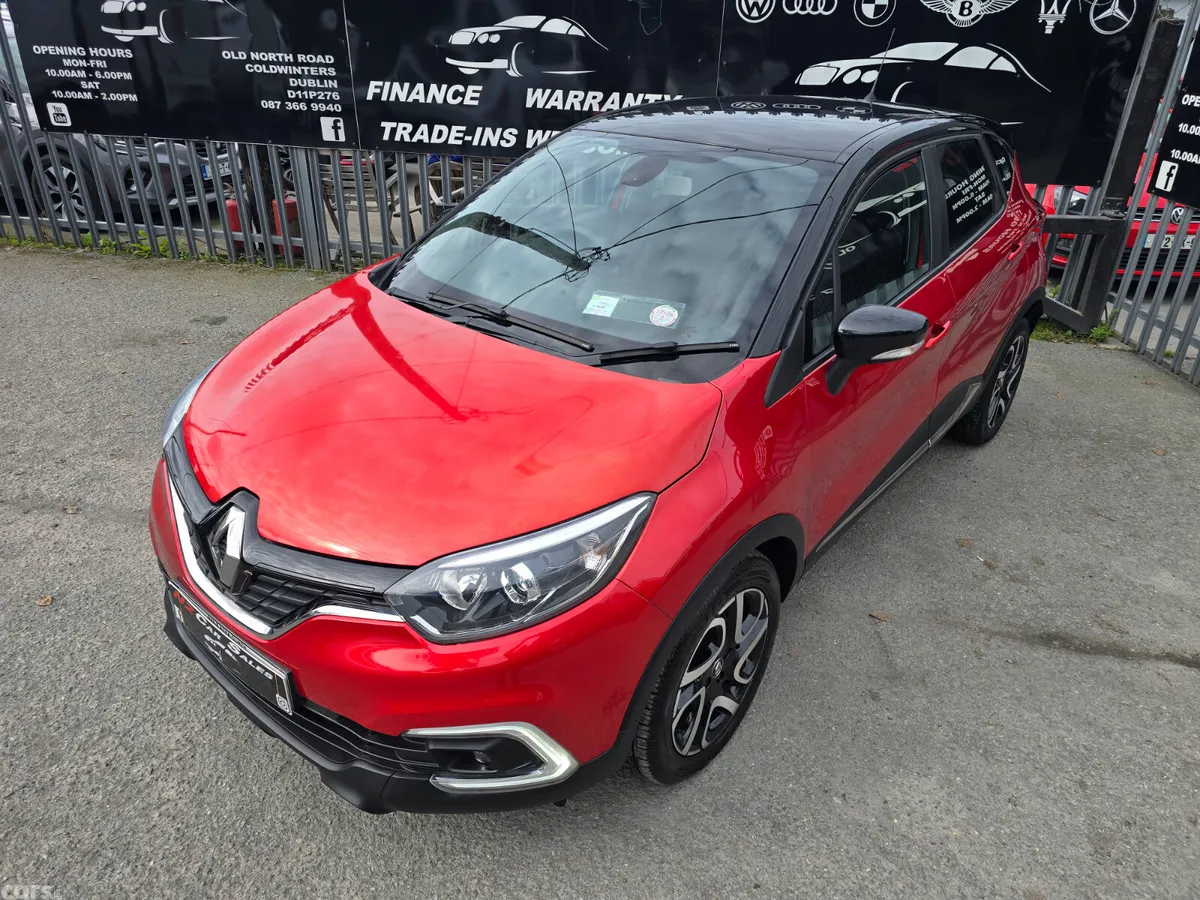 Renault Captur Hatchback, Diesel, 2017, Red