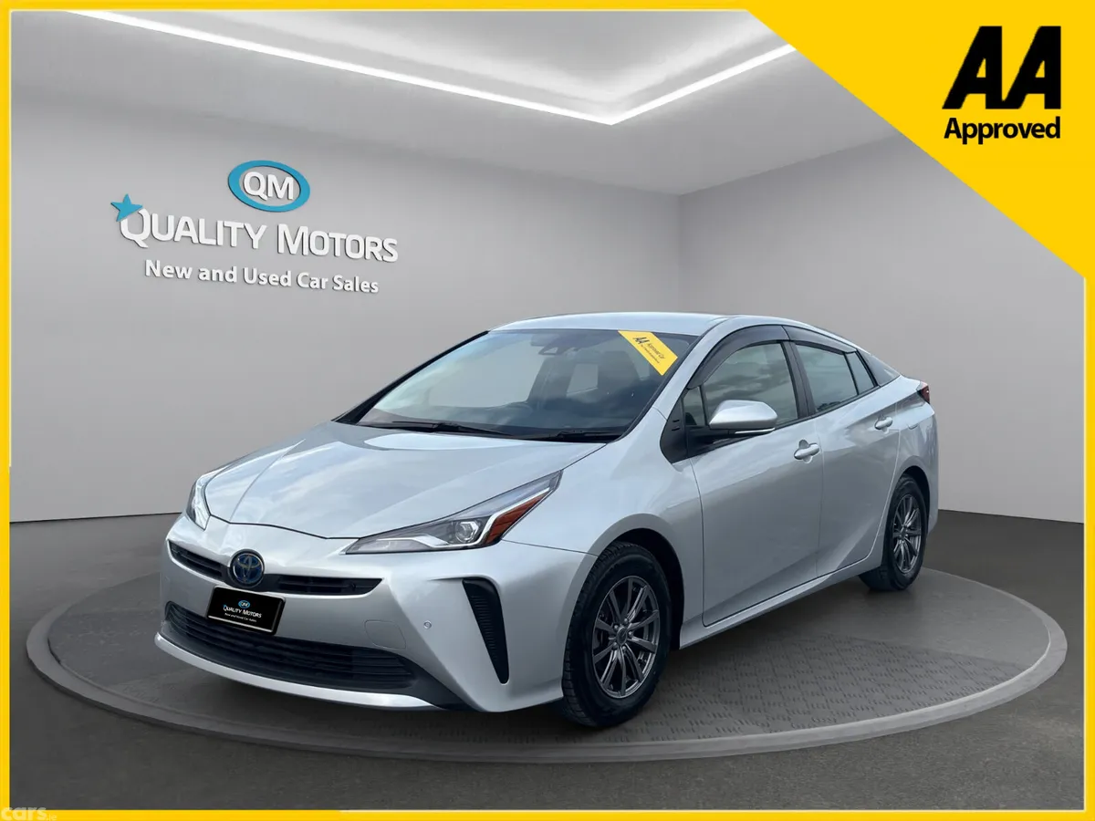 Toyota Prius Saloon, Petrol Hybrid, 2021, Silver
