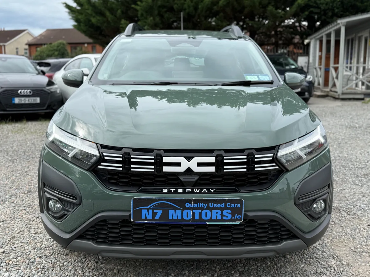 Dacia Sandero Stepway Hatchback, Petrol, 2025, Grey
