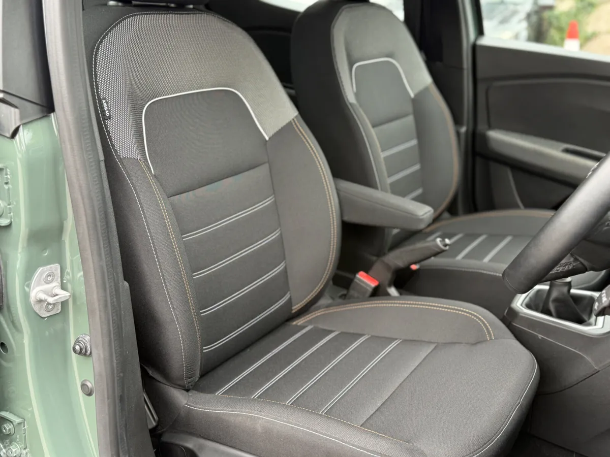 Dacia Sandero Stepway Hatchback, Petrol, 2025, Grey