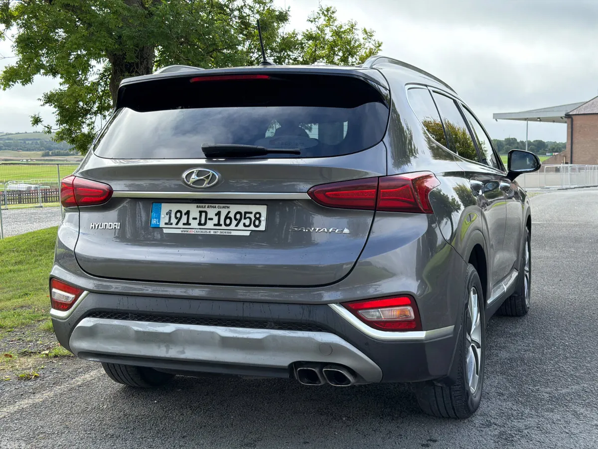 Hyundai Santa Fe SUV, Diesel, 2019, Grey
