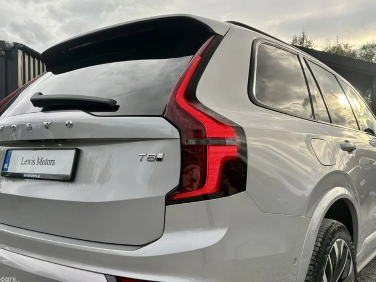 Volvo XC90 SUV, Petrol Hybrid, 2025, Silver