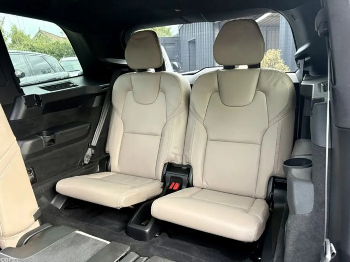 Volvo XC90 SUV, Petrol Hybrid, 2025, Silver