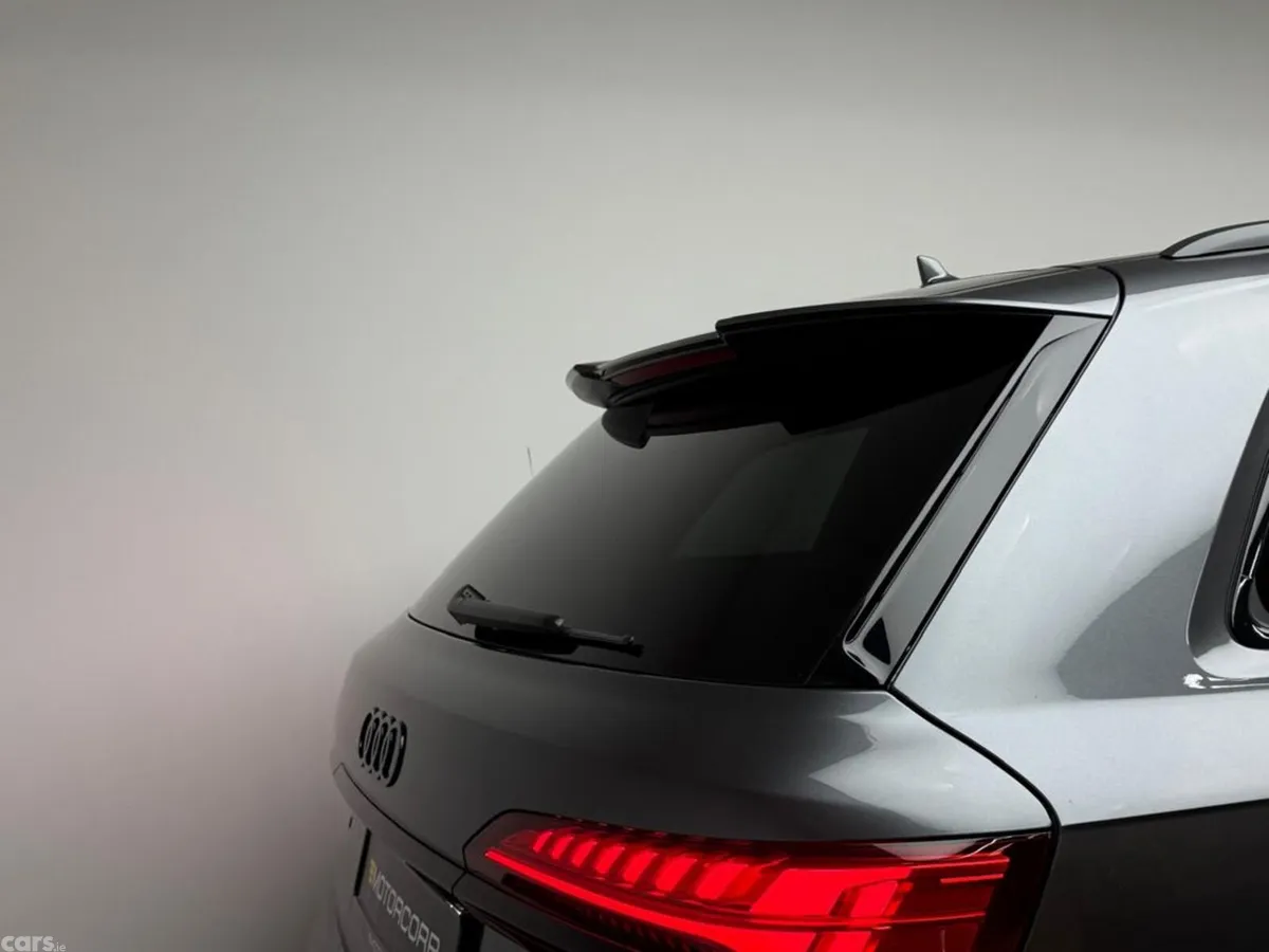 Audi Q7 SUV, Petrol Plug-in Hybrid, 2025, Grey