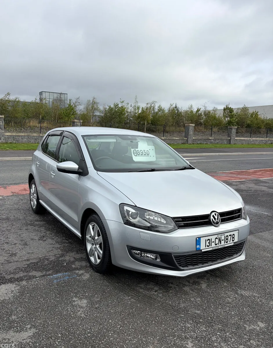 Volkswagen Polo Hatchback, Petrol, 2013, Silver