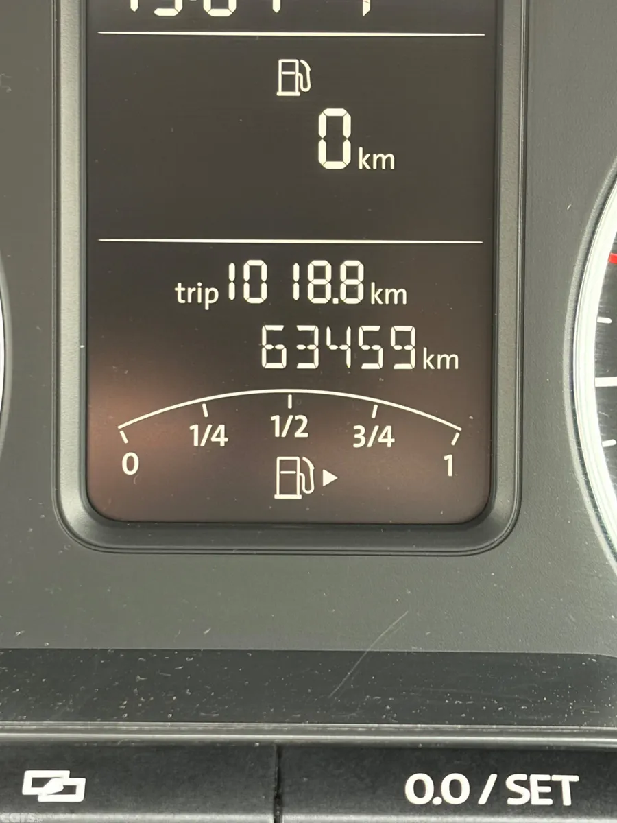 Volkswagen Polo Hatchback, Petrol, 2013, Silver