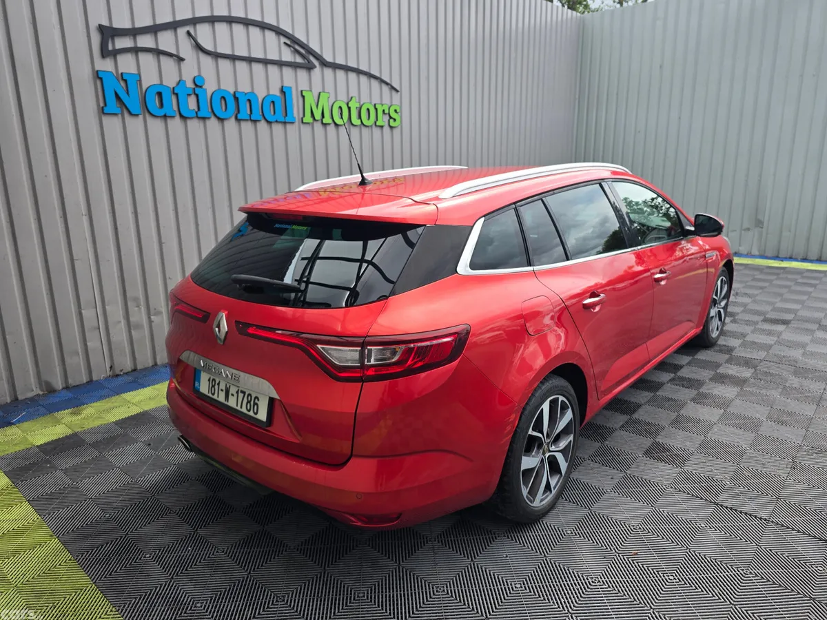 Renault Megane Estate, Diesel, 2018, Red