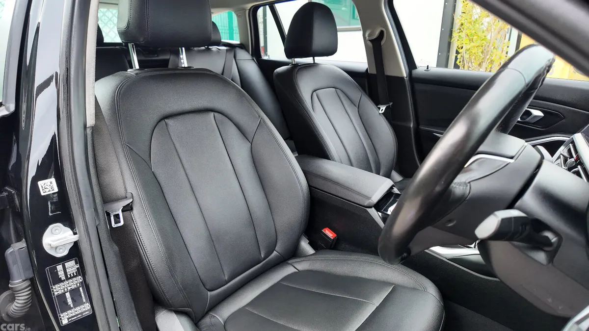BMW 3-Series Estate, Diesel, 2021, Black