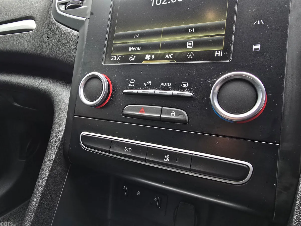 Renault Megane Estate, Diesel, 2018, Red