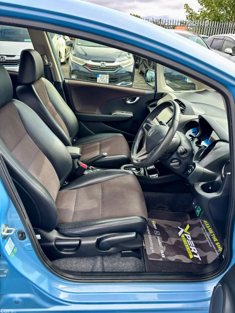 Honda Fit Hatchback, Petrol Hybrid, 2013, Blue
