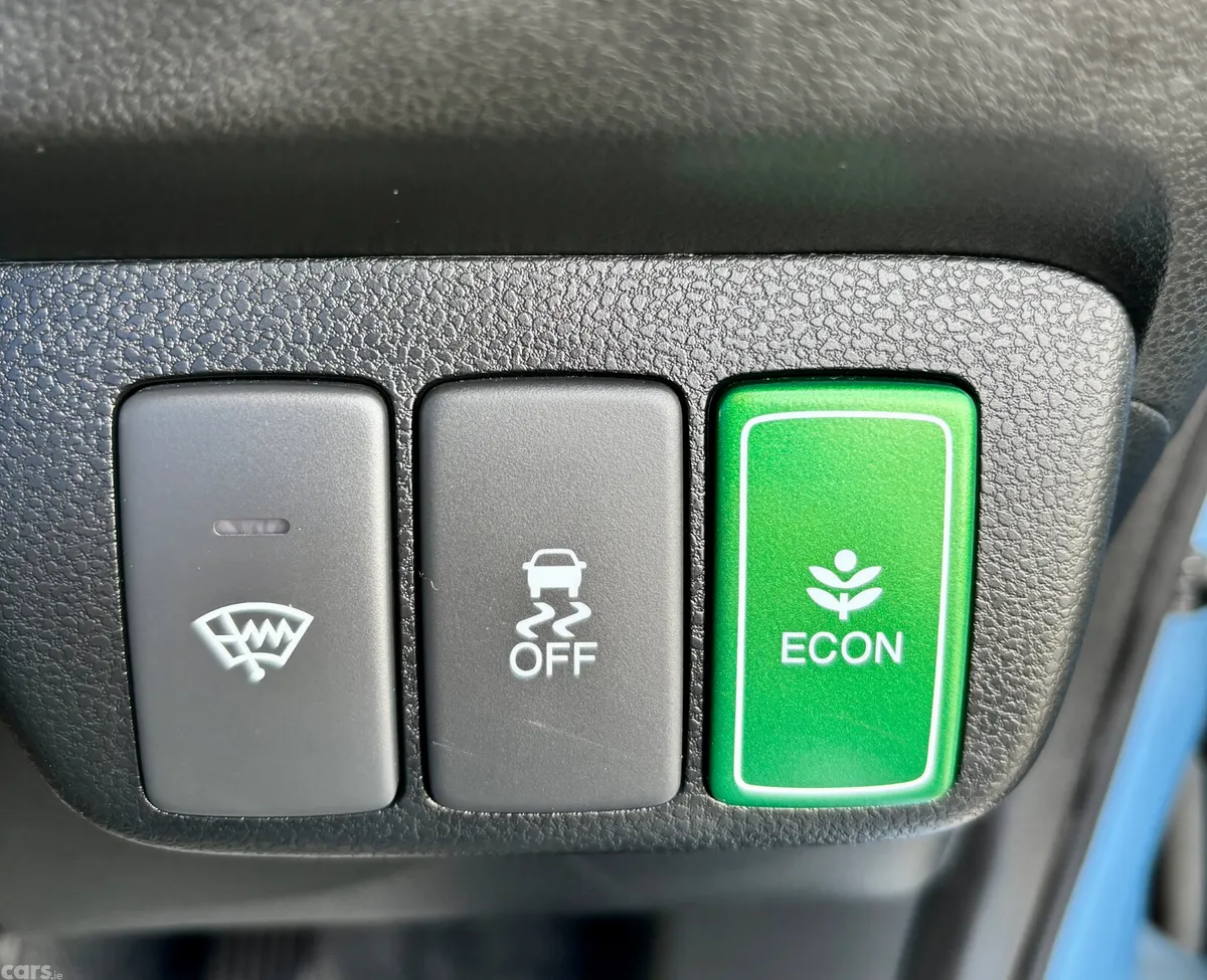 Honda Fit Hatchback, Petrol Hybrid, 2013, Blue