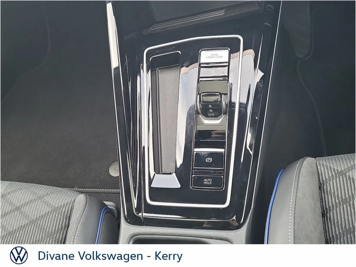 Volkswagen Golf Hatchback, Diesel, 2027, White