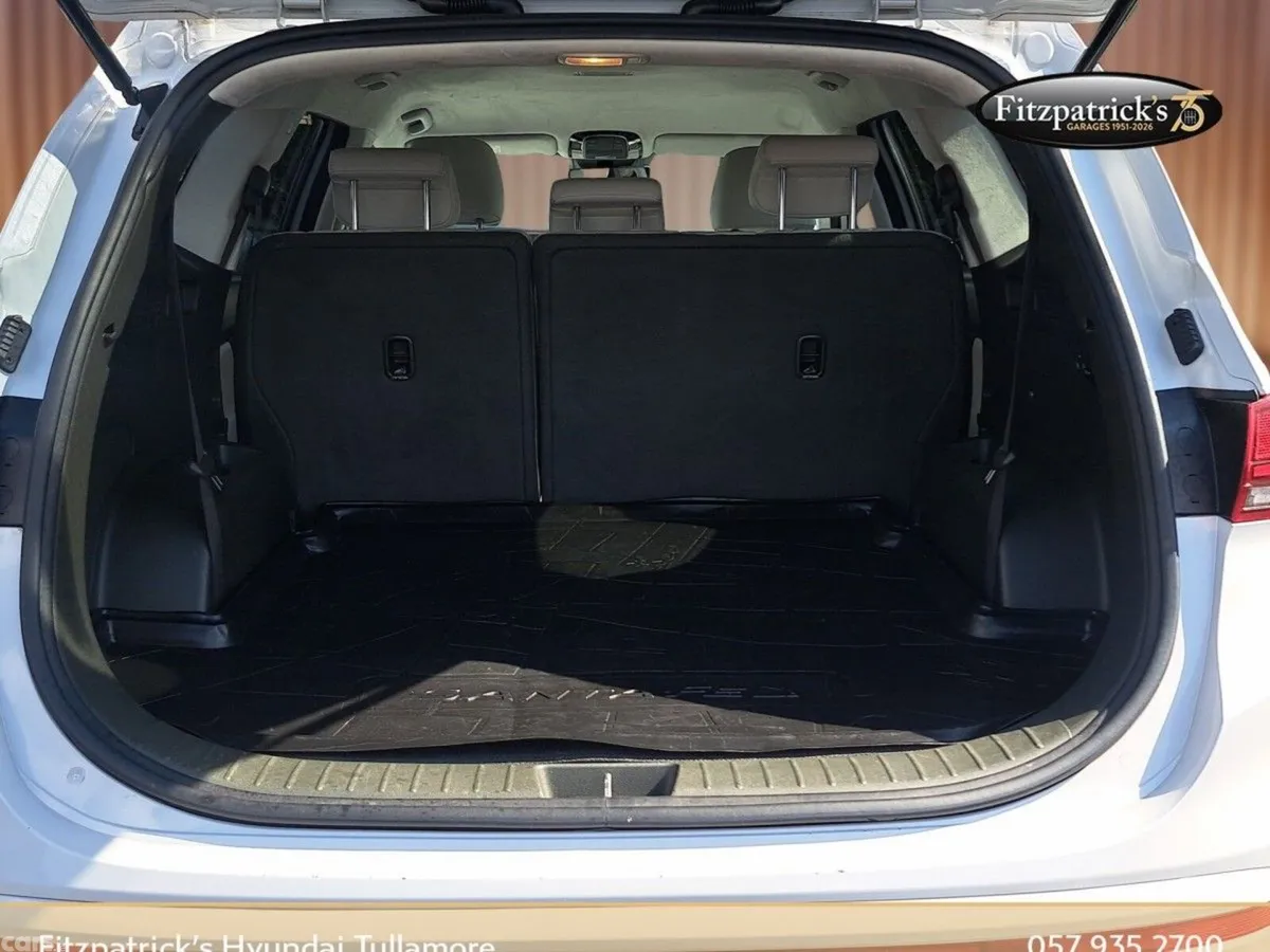 Hyundai Santa Fe SUV, Diesel, 2021, White