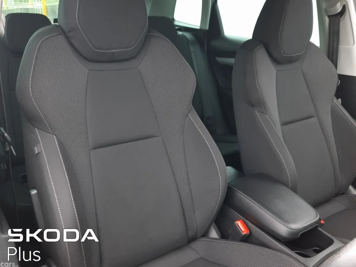 Skoda Karoq SUV, Diesel, 2024, Grey