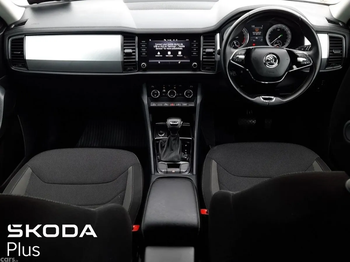 Skoda Kodiaq MPV, Diesel, 2023, Silver