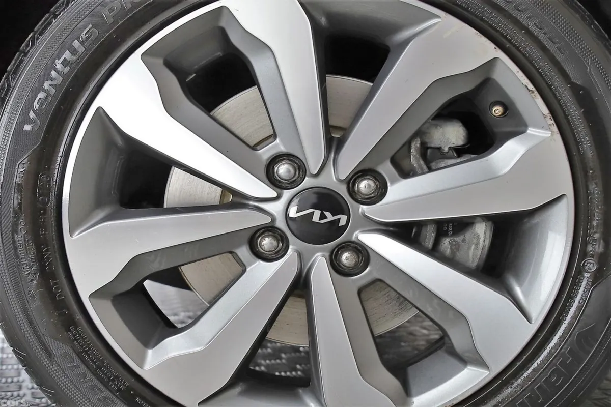 Kia Stonic SUV, Petrol, 2022, Red