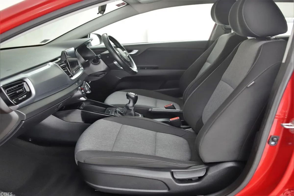 Kia Stonic SUV, Petrol, 2022, Red