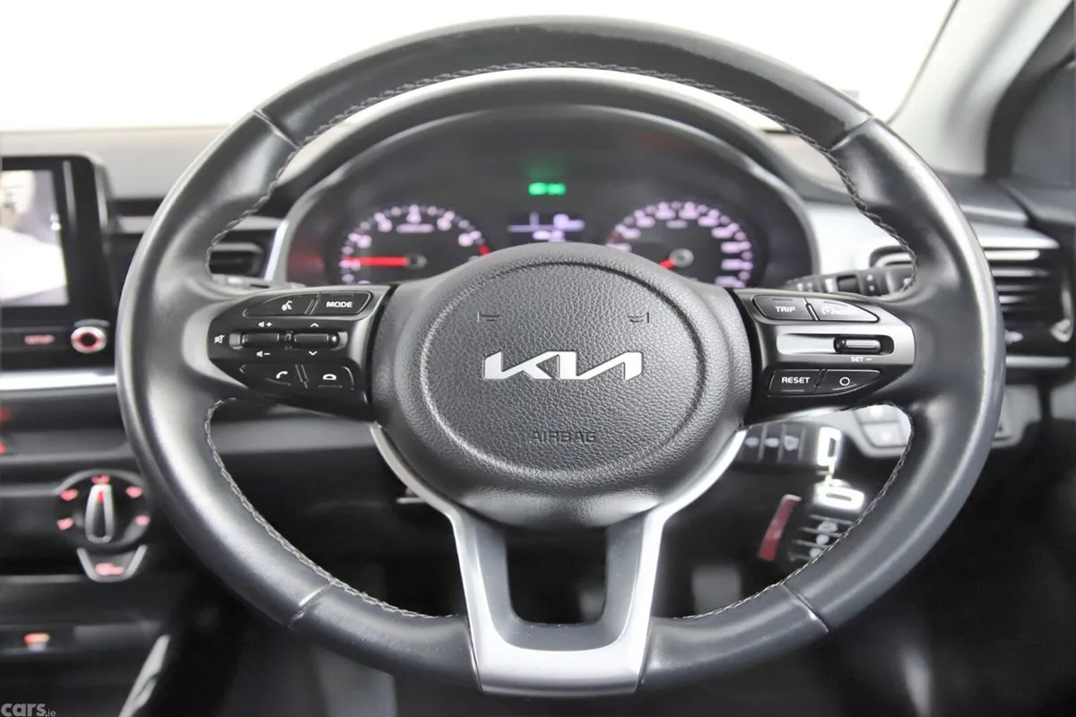Kia Stonic SUV, Petrol, 2022, Red