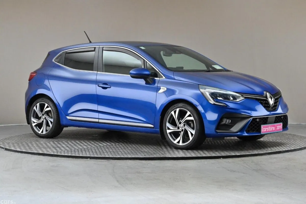 Renault Clio Hatchback, Petrol, 2019, Blue