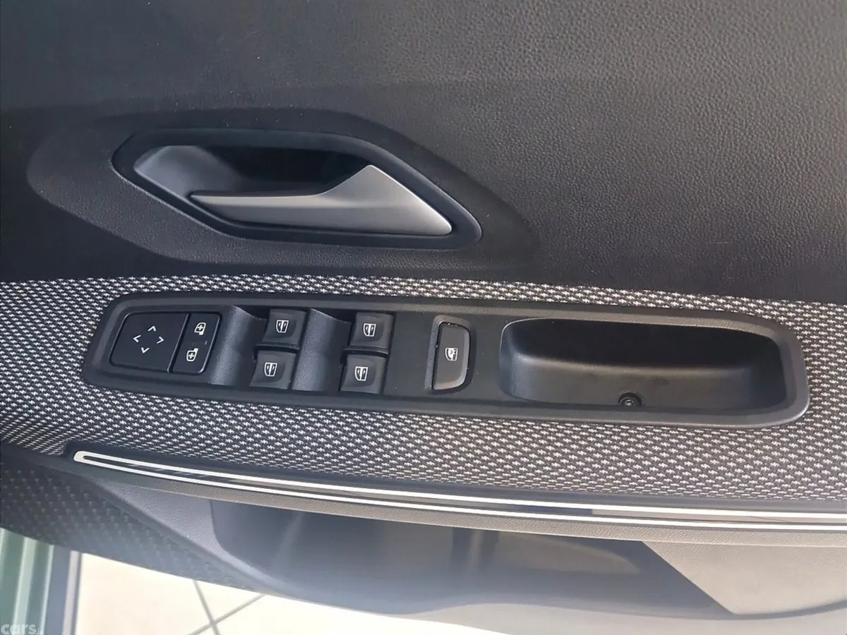 Dacia Jogger MPV, Petrol, 2023, Grey