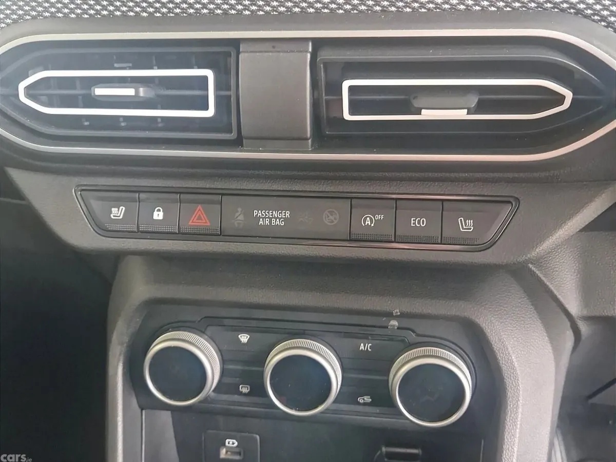 Dacia Jogger MPV, Petrol, 2023, Grey