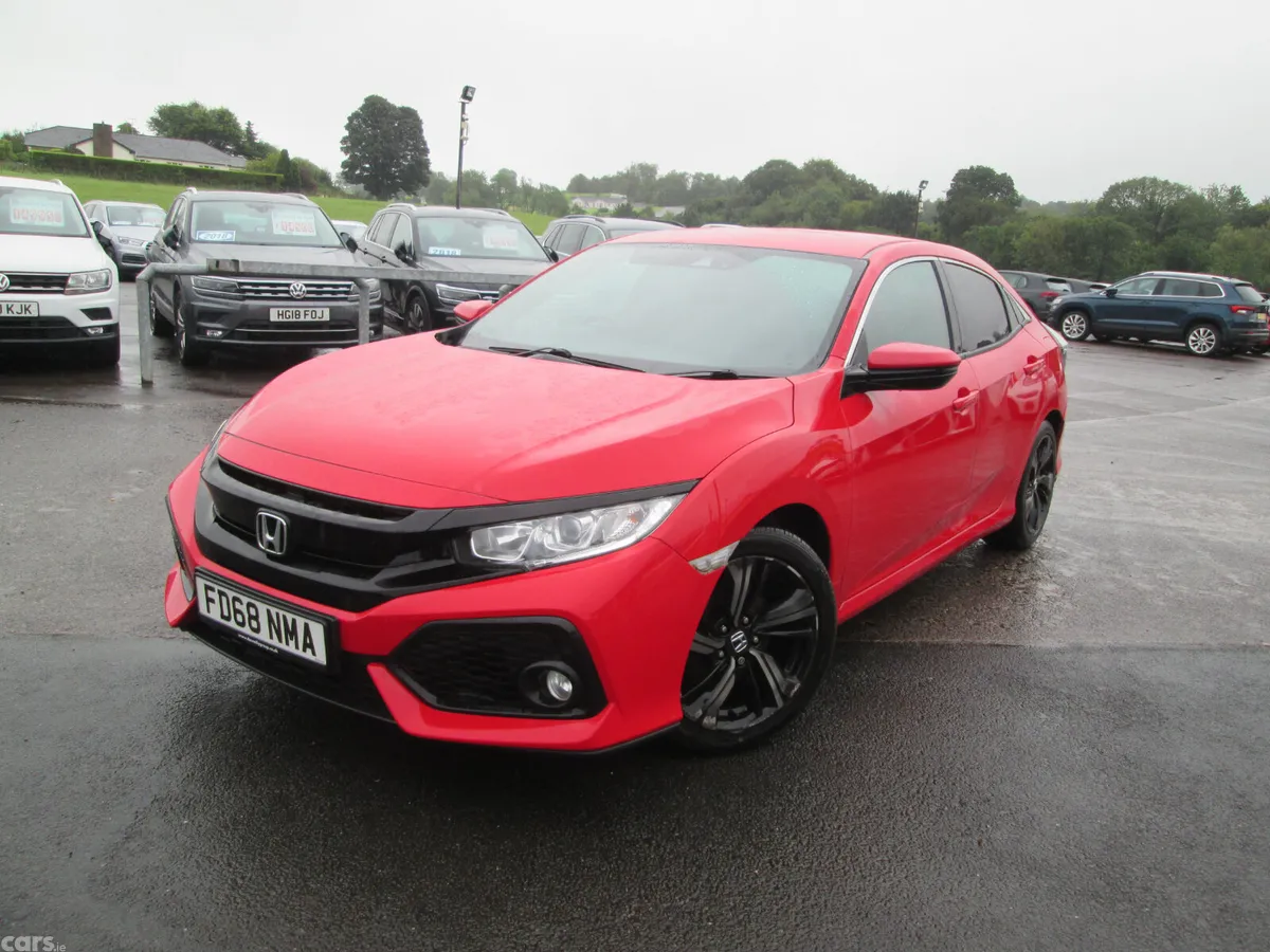 Honda Civic Hatchback, Diesel, 2019, Red
