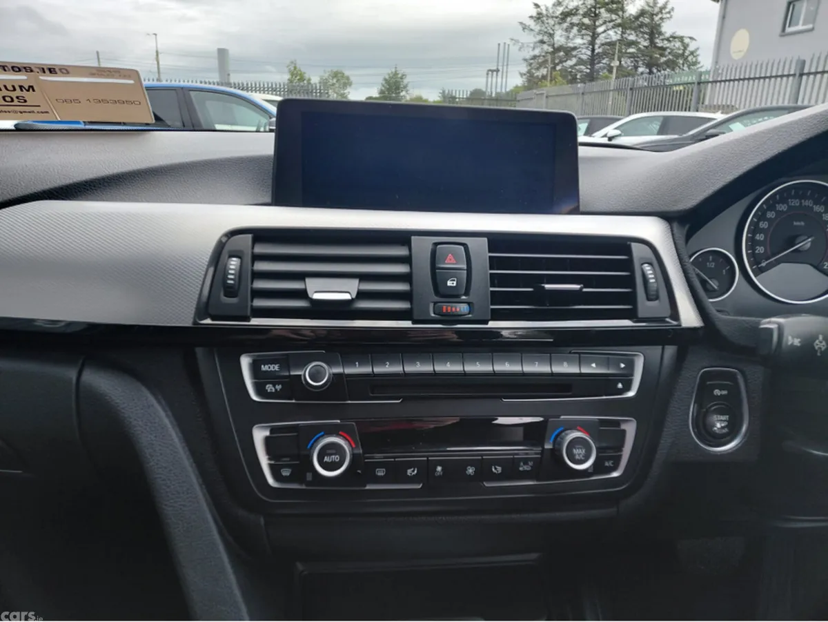 BMW 3-Series Estate, Petrol, 2014, White