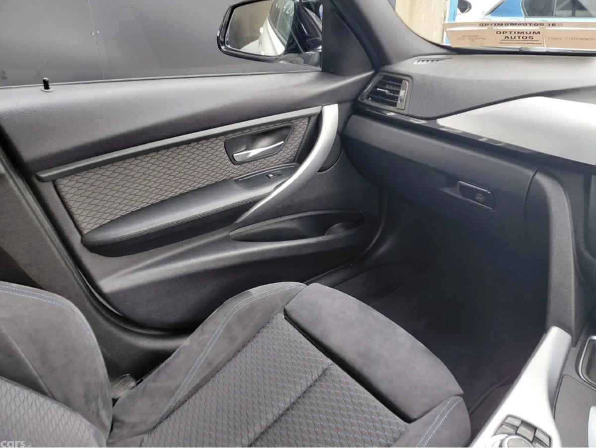 BMW 3-Series Estate, Petrol, 2014, White