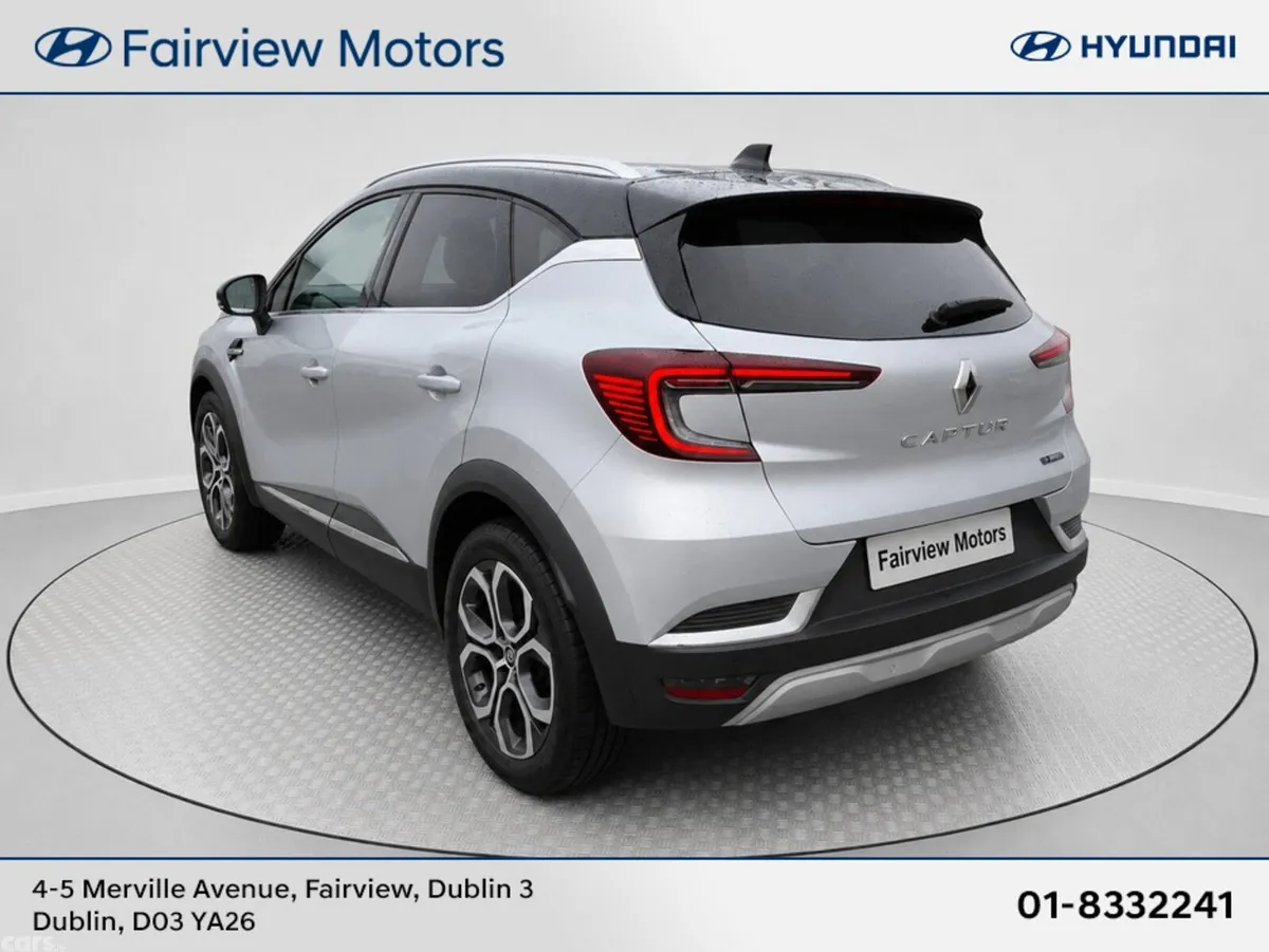 Renault Captur Hatchback, Petrol Plug-in Hybrid, 2023, Grey