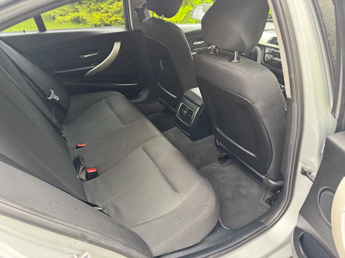 BMW 3-Series Saloon, Diesel, 2017, Silver