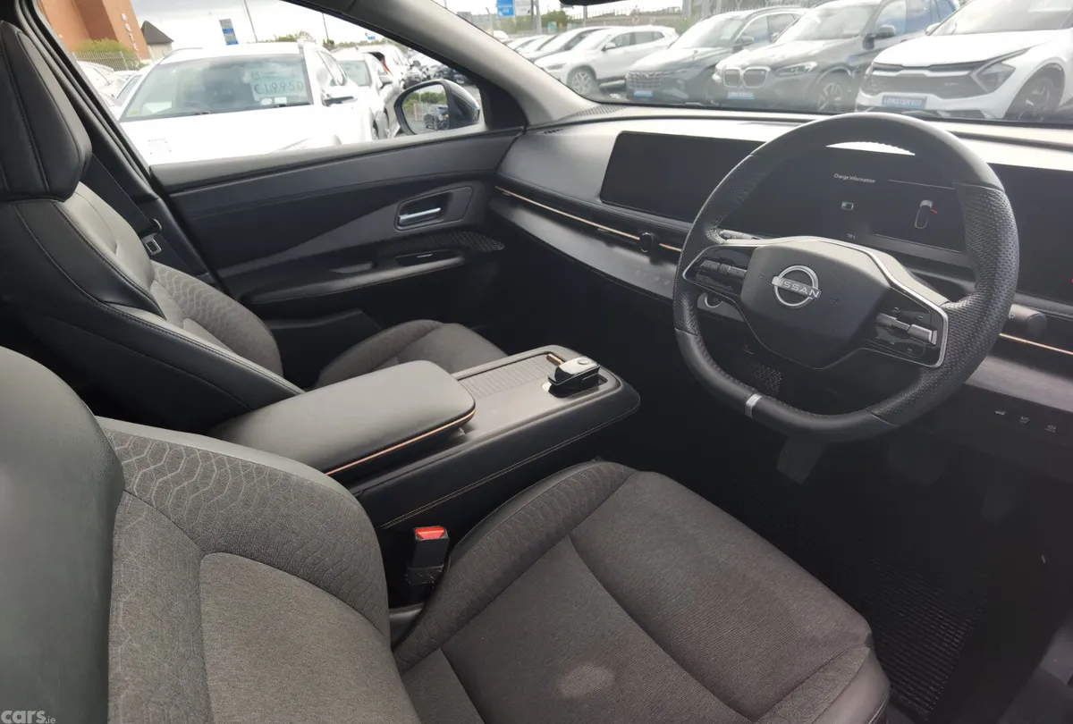 Nissan Ariya SUV, Electric, 2024, Grey