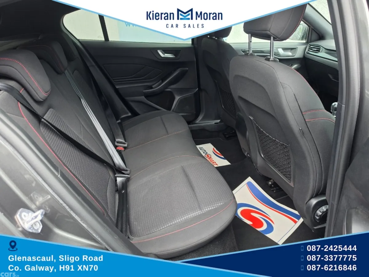 Ford Focus Hatchback, Diesel, 2019, Grey