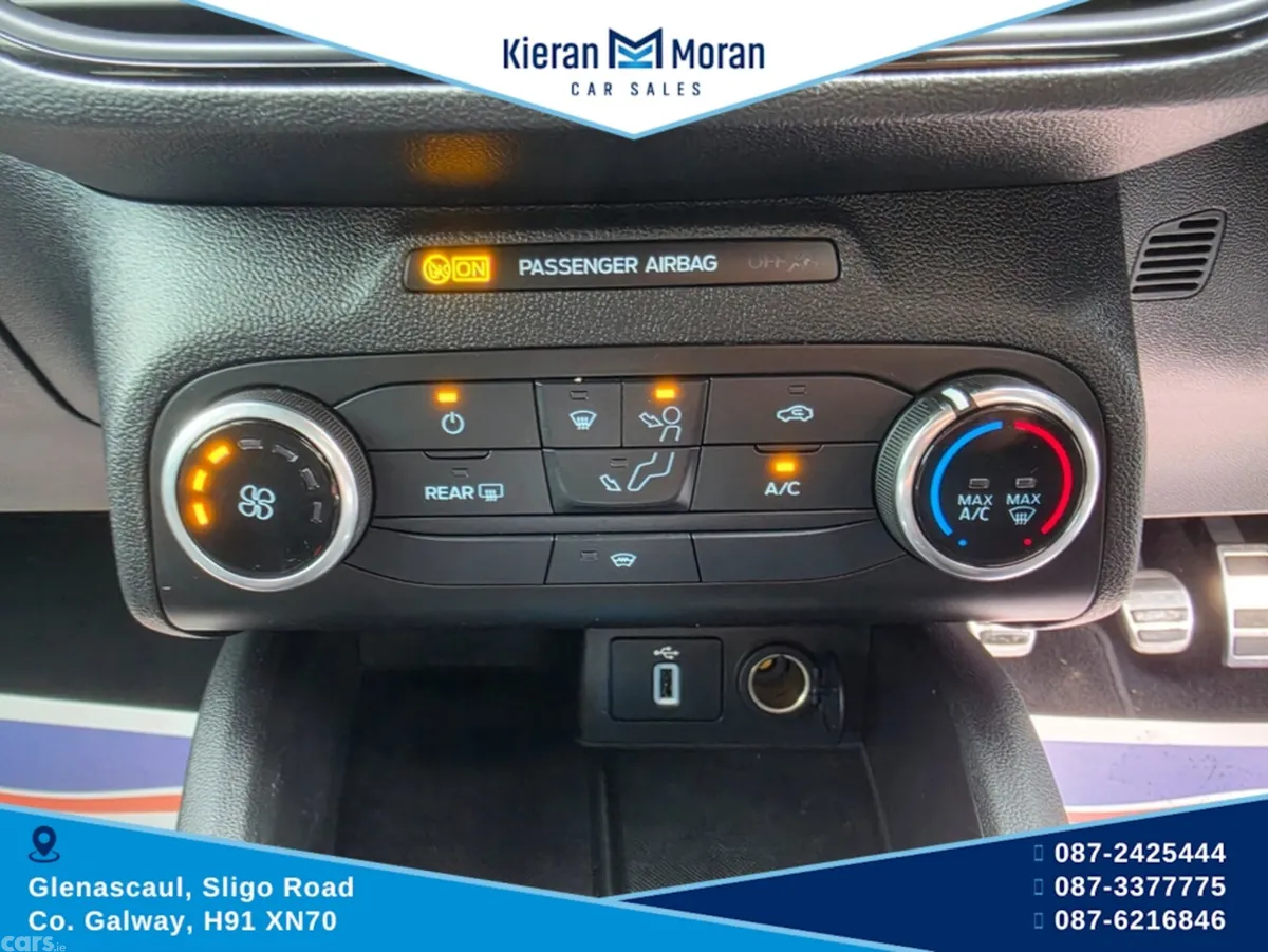 Ford Focus Hatchback, Diesel, 2019, Grey
