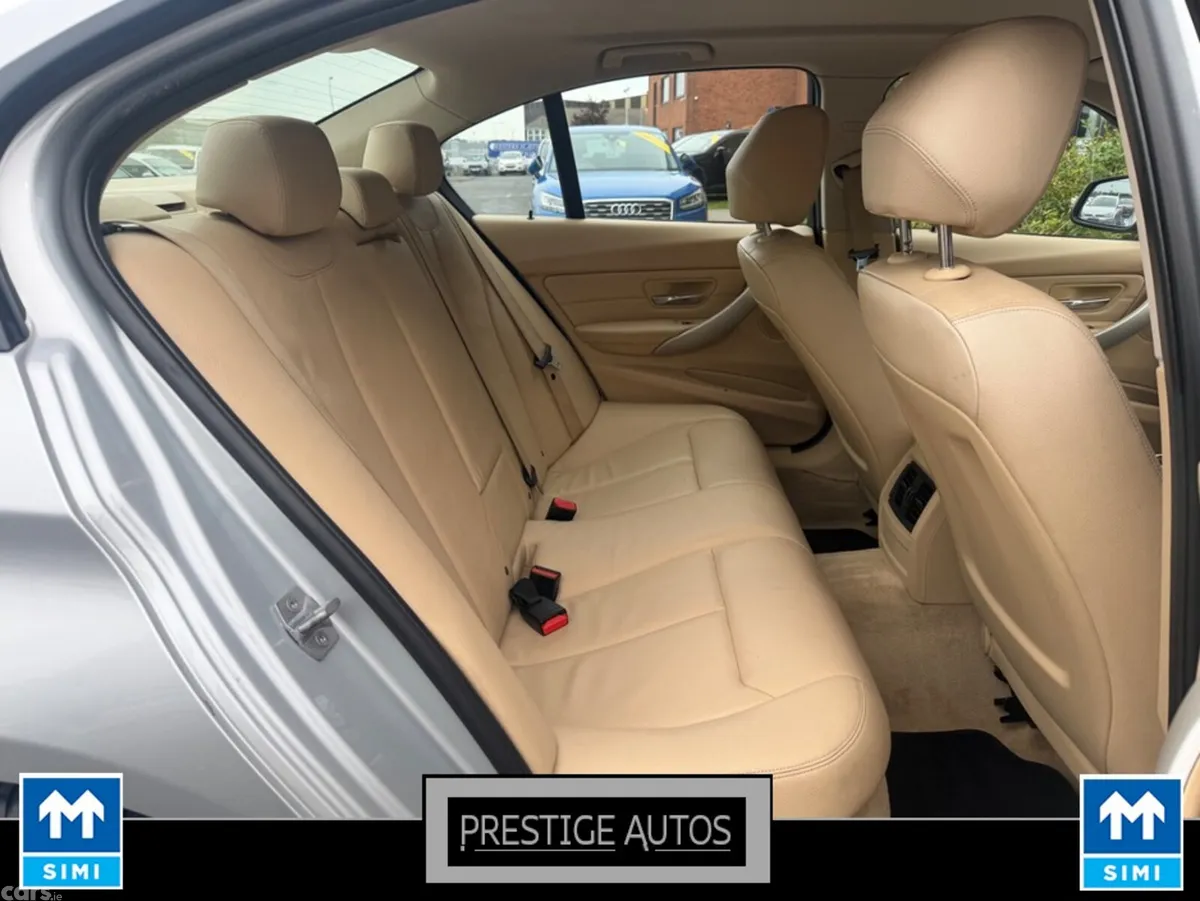 BMW 3-Series Saloon, Diesel, 2015, Silver