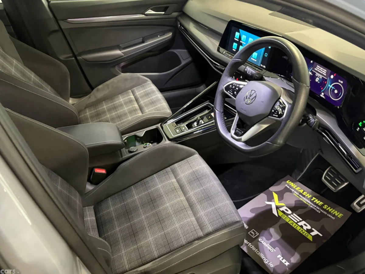 Volkswagen Golf Hatchback, Diesel, 2023, Grey