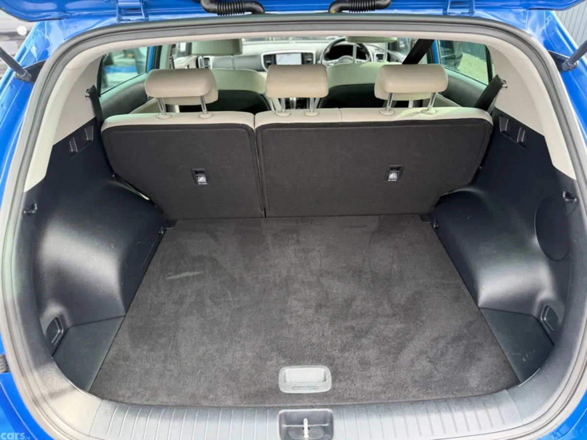 Kia Sportage SUV, Diesel, 2021, Blue
