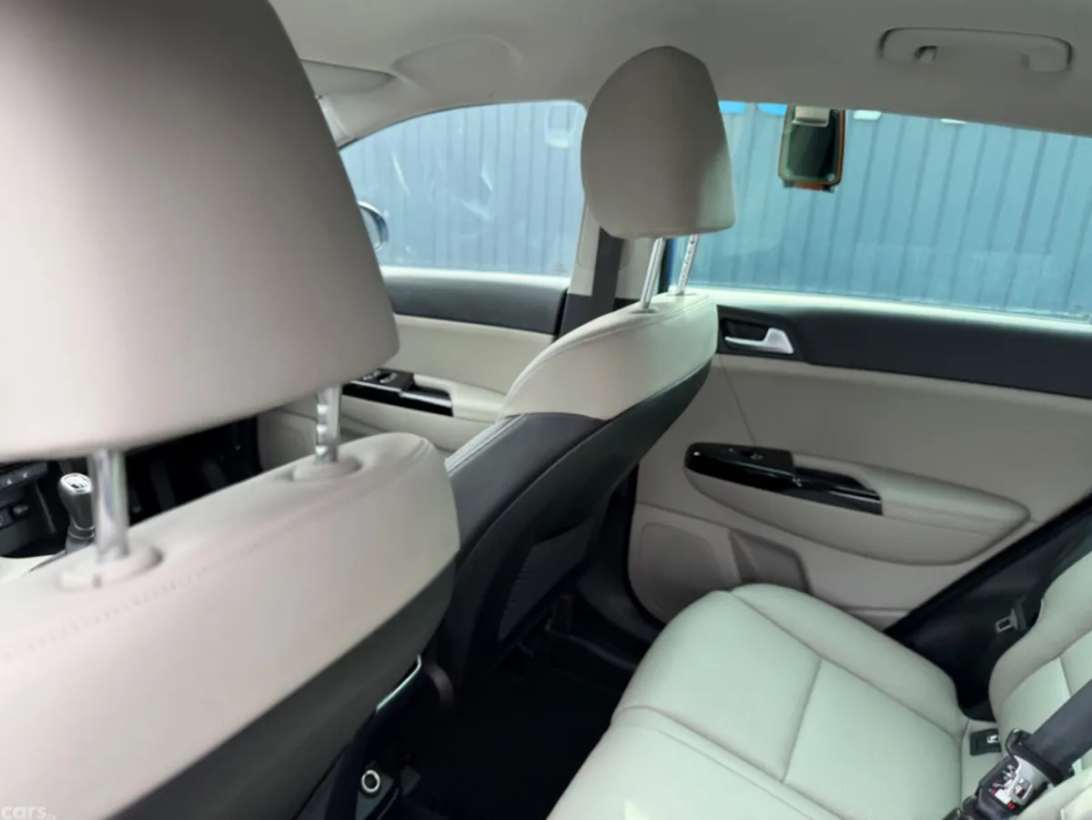 Kia Sportage SUV, Diesel, 2021, Blue