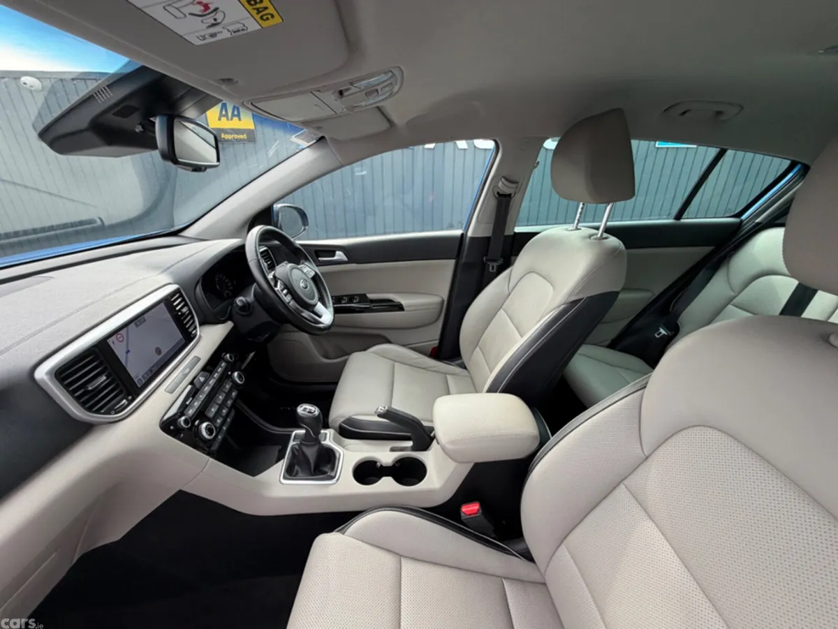 Kia Sportage SUV, Diesel, 2021, Blue