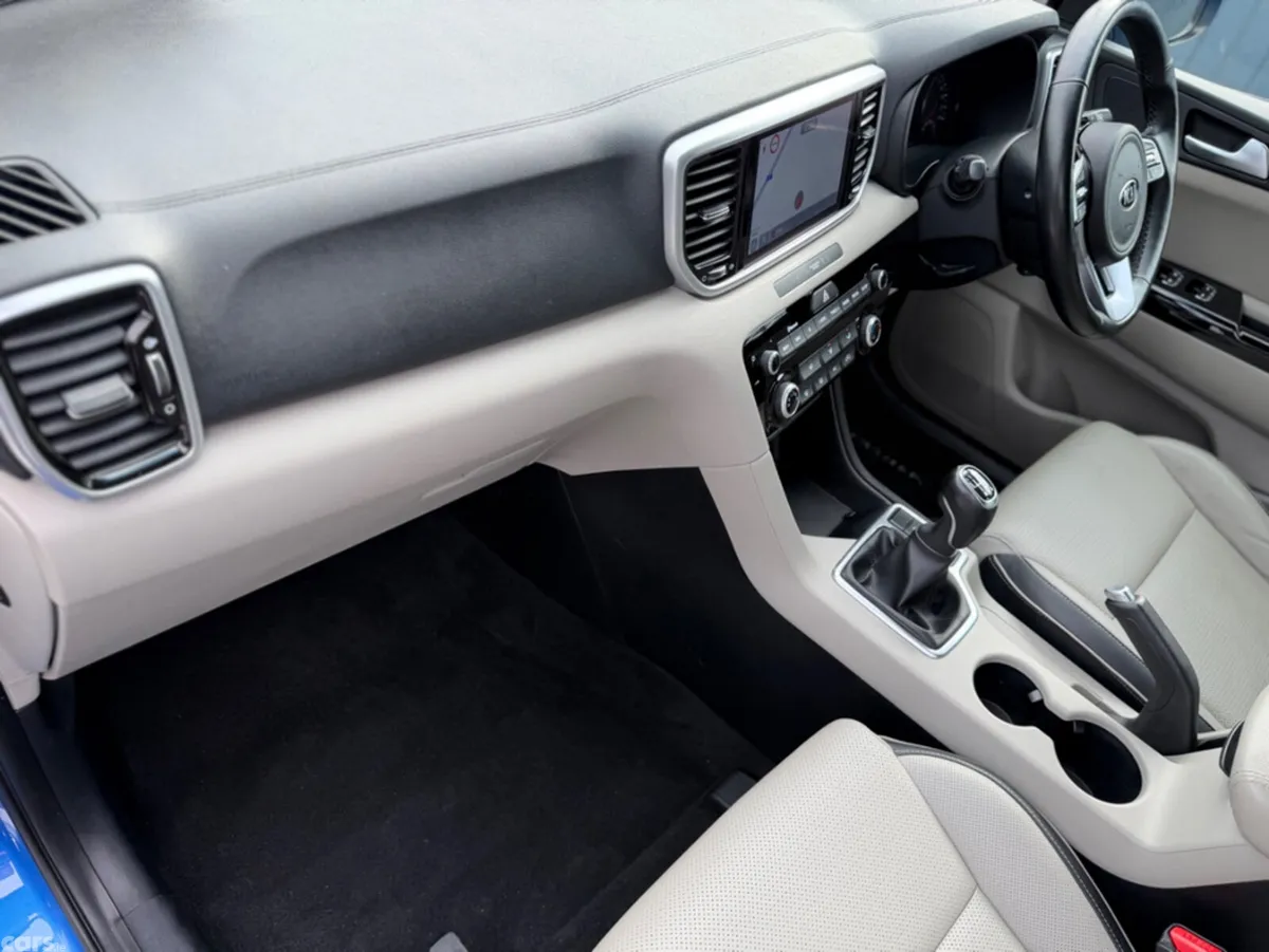 Kia Sportage SUV, Diesel, 2021, Blue
