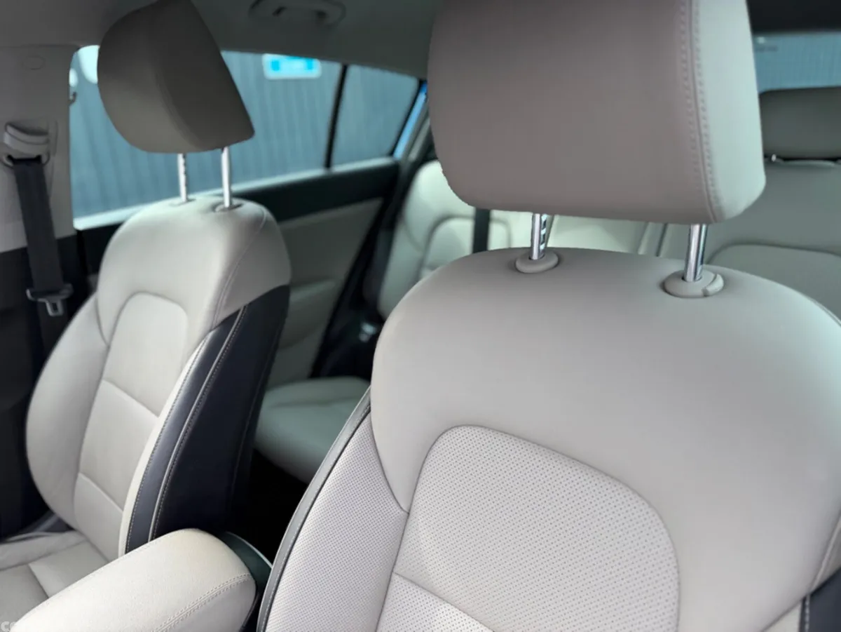 Kia Sportage SUV, Diesel, 2021, Blue