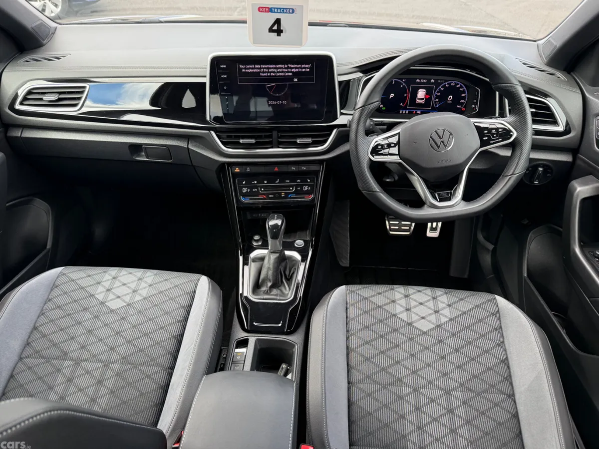 Volkswagen T-Roc SUV, Diesel, 2023, Black