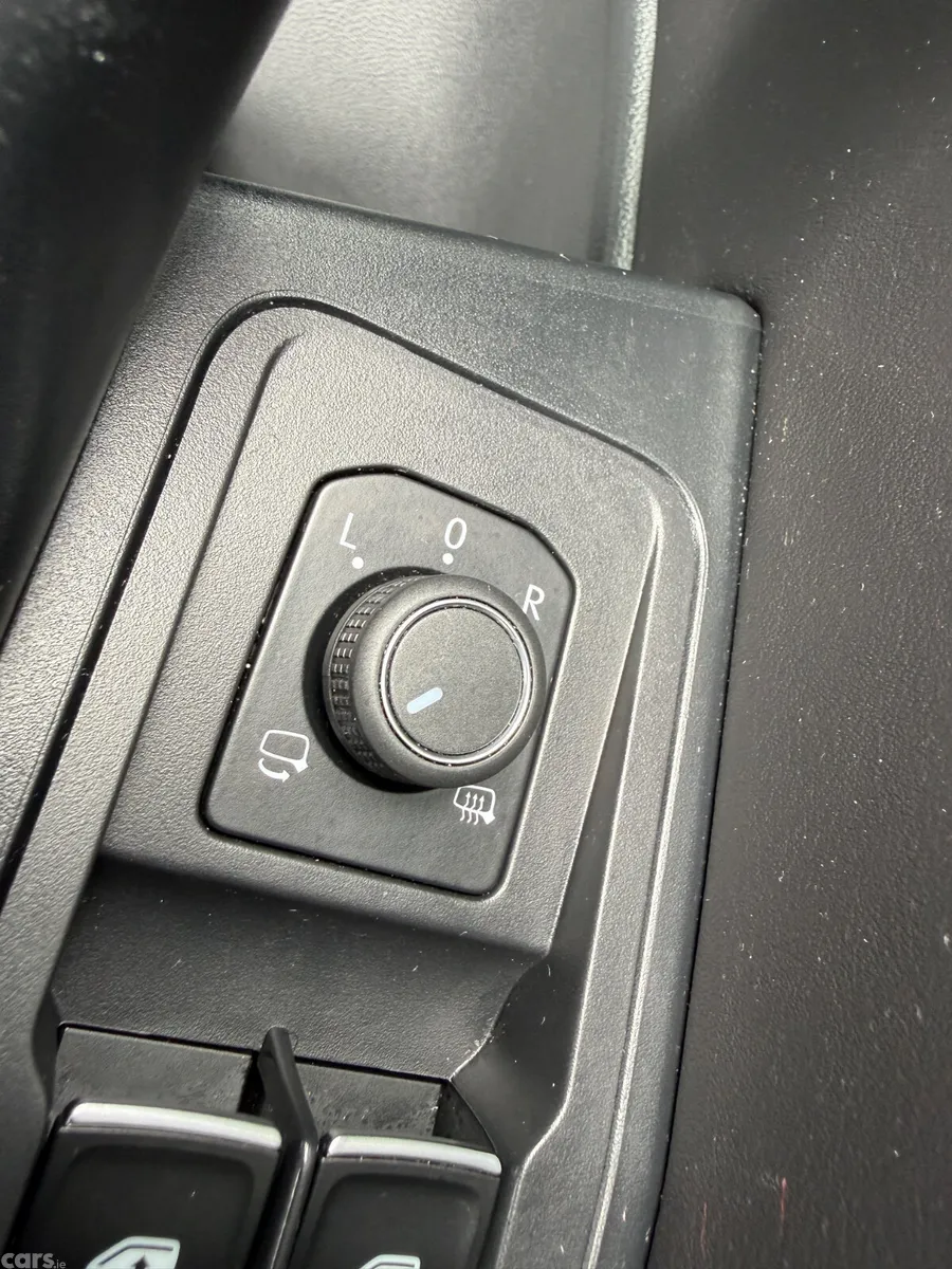 Volkswagen T-Roc SUV, Diesel, 2023, Black