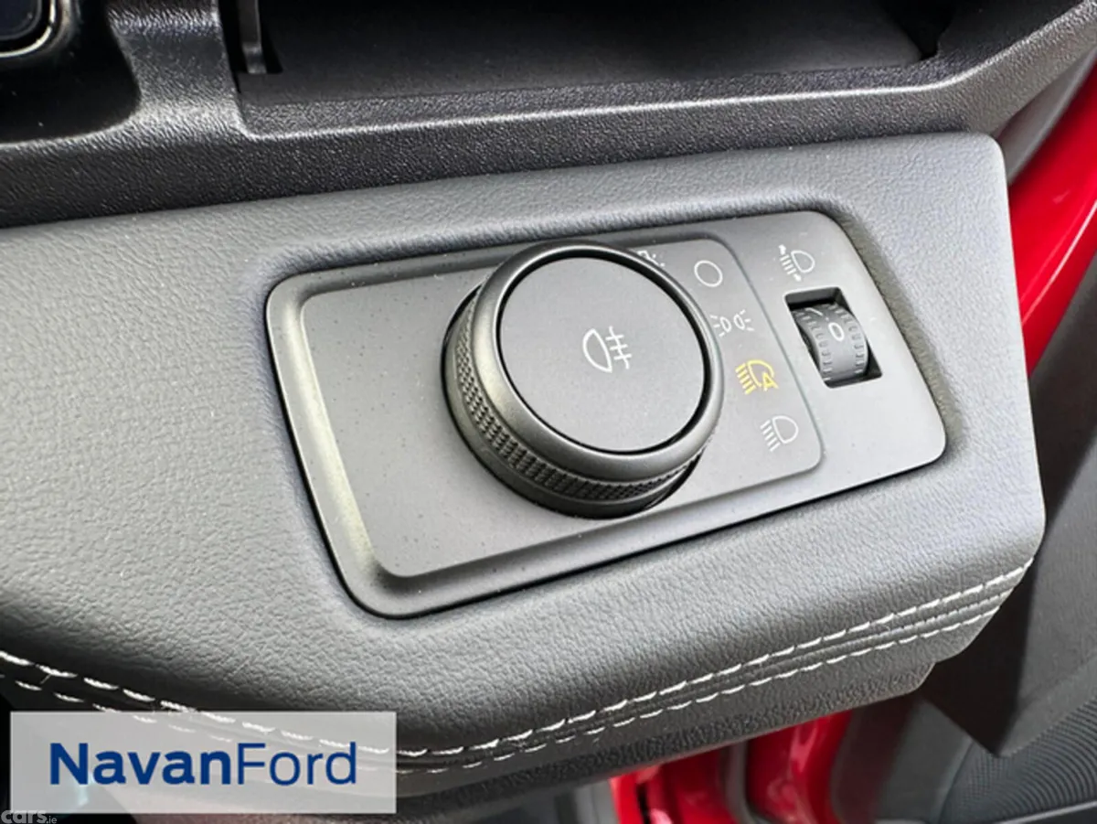 Ford Puma SUV, Petrol Hybrid, 2027, Red